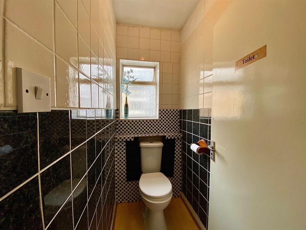 18, Hartland Road London, E15