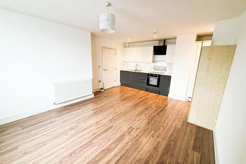 2 bedroom flat for sale, Lower Stone Street, Maidstone, ME15