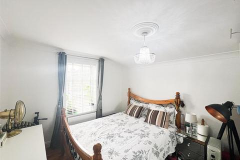 51 Durham Road, Manor Park, London, E12 5AY