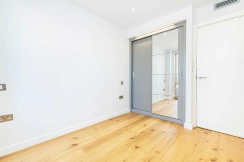 3 bedroom ground floor flat for sale, Stepney Way, London, E1