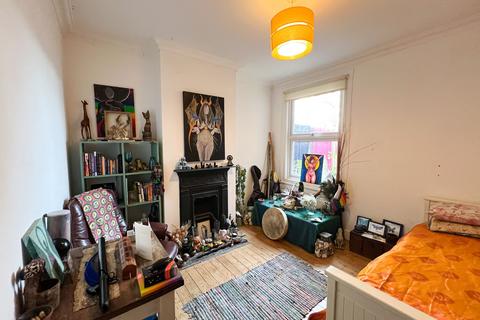 108 Clementina Road, London, E10 7LU
