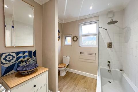 108 Clementina Road, London, E10 7LU