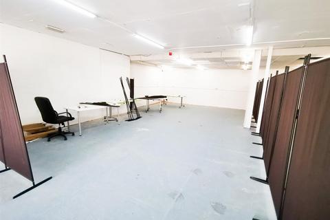 Office to rent, High Road Leytonstone, London, E11