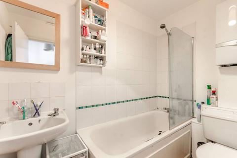 2 bedroom flat to rent, Barnsbury Street, Barnsbury, London, N1