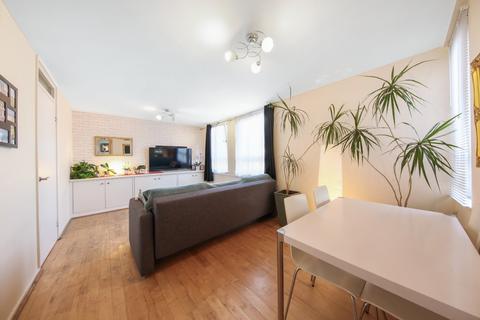 1 bedroom apartment for sale, More Close, St Paul's Court, W14