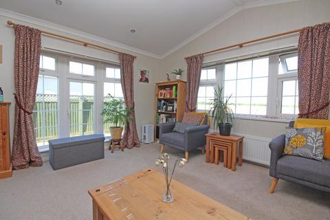 2 bedroom park home for sale, Station Road, Ashwell, Baldock, SG7