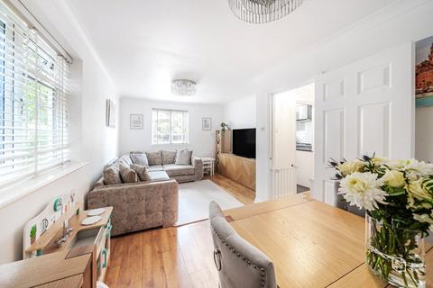 2 bedroom apartment for sale, Hanson Close, Beckenham, BR3