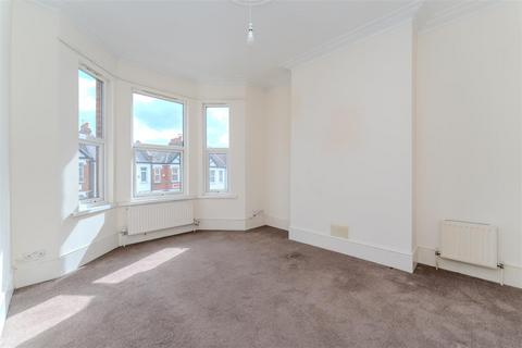 3 bedroom maisonette for sale, Greenford Avenue, Hanwell