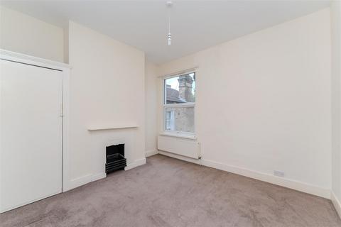 3 bedroom maisonette for sale, Greenford Avenue, Hanwell