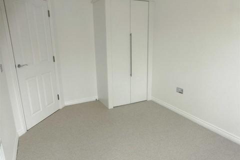 2 bedroom flat to rent, 69a McDonald Street, Dunfermline, KY11 8NG