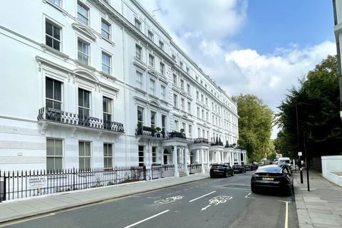 2 bedroom apartment to rent, Hilton House, Craven Hill Gardens, Bayswater, London, W2