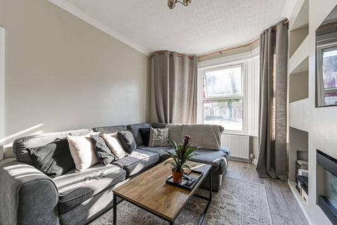 3 bedroom terraced house for sale, Letchworth Street, Tooting, London, SW17