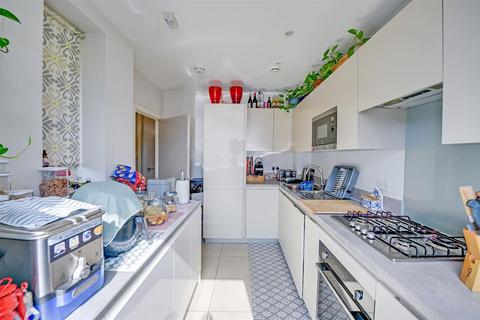 3 bedroom terraced house for sale, Ypres Place, Dagenham, Essex