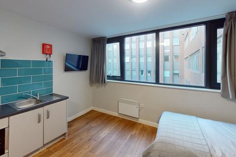 Studio to rent, Queen Street, Sheffield S1