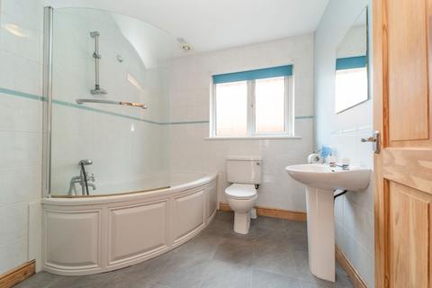 8 Mackies Drive, Gretna, DG16 5NB