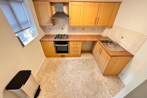 2 bedroom apartment to rent, Chatteris Court, Lugsmore Lane, Thatto Heath, St Helens. WA10 3EY