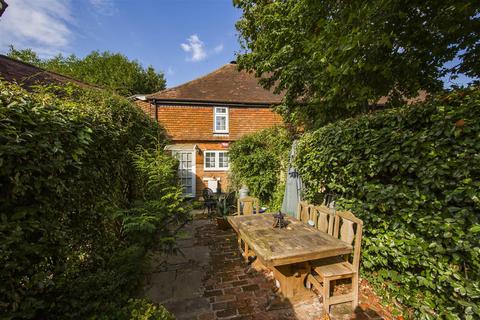 2 bedroom cottage for sale, Milking Lane, Keston BR2