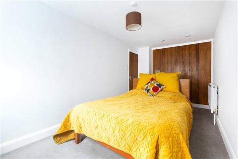 3 bedroom apartment for sale, Kennington Lane, London, SE11