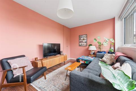 Flat 102, Denton Malden Crescent, London, NW1 8BL