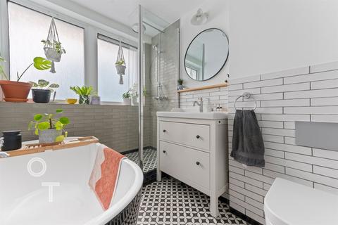 Flat 102, Denton Malden Crescent, London, NW1 8BL
