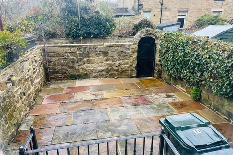 11 Ash Grove, Ilkley, LS29 8EP