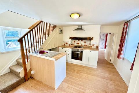 2 bedroom house for sale, Glanddol, Maenan, Llanrwst