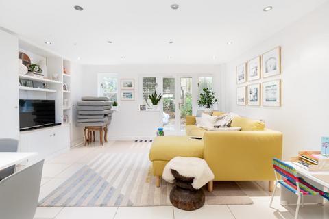 undefined, Byron Mews, South End Green NW3