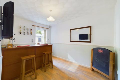 11, Hillview Cottages Fox Elms Road, Tuffley, Gloucester, GL4 0BS