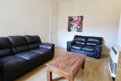 2 bedroom flat to rent, Maxwell Street, Saltwell, Gateshead