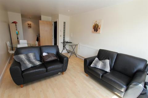 1 bedroom flat to rent, Balmoral Place, Brewery Wharf