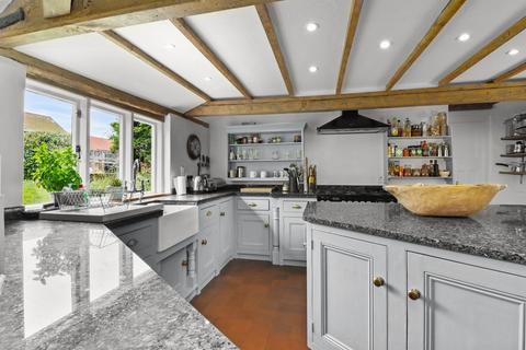 6 bedroom detached house for sale, Hastings Road, Winchelsea, TN36