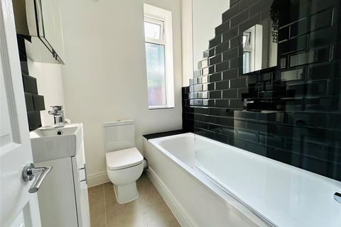 172 Sandhurst Road, London, SE6 1XD