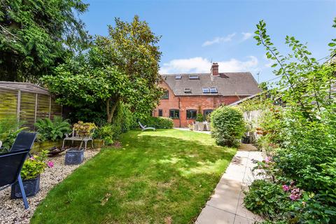 5 bedroom semi-detached house for sale, Anton Road, Andover