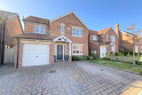 4 bedroom detached house for sale, Molinari Avenue, Tetney