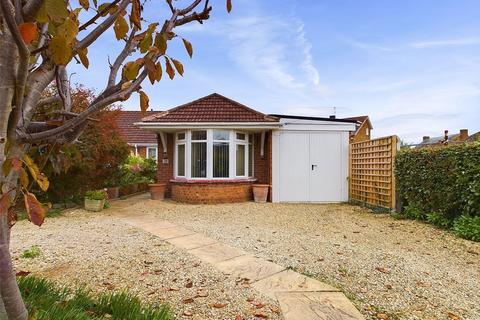 3 bedroom bungalow for sale, Rodney Close, Longlevens, Gloucester, Gloucestershire, GL2