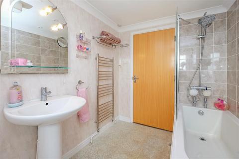 7 Bluefield Mews, Whitstable, CT5 4QN