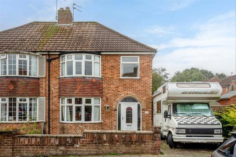 3 bedroom semi-detached house to rent, Almsford Road, Acomb, York, YO26 5NU