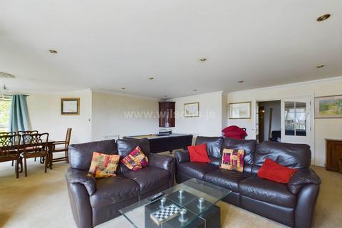 3 bedroom apartment for sale, St Helier