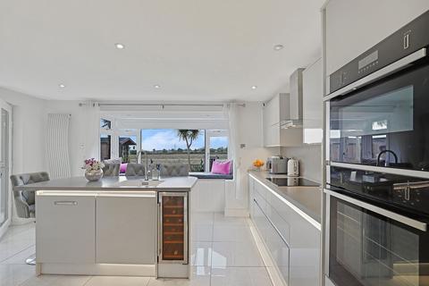 21 Elm Close, Epping Green, Epping, CM16 6PT
