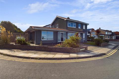 3 bedroom detached house for sale, Grand Parade,Tynemouth