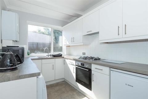 13 Broadwater Way, Worthing, BN14 9LP