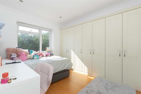 13 Broadwater Way, Worthing, BN14 9LP