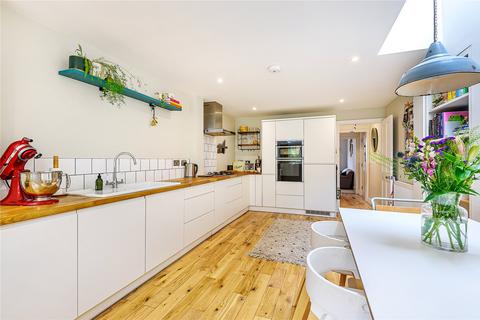 3 bedroom house for sale, Acacia Road, Surrey GU1