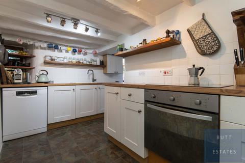 2 bedroom cottage for sale, Ide, Exeter EX2