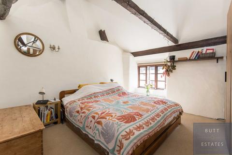 2 bedroom cottage for sale, Ide, Exeter EX2