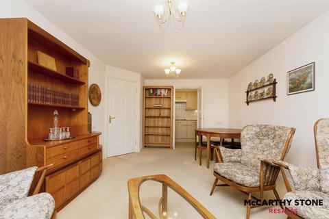 2 bedroom apartment for sale, Radford Court, Tower Road, Liphook