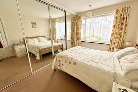 8 Franklyn Close, Poole, BH16 5PF