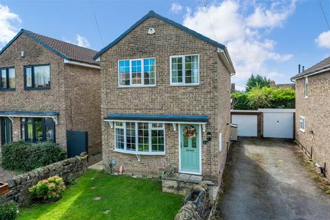 3 bedroom detached house for sale, St. Oswalds Garth, Guiseley, Leeds, West Yorkshire, LS20