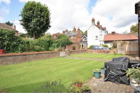 2 bedroom maisonette for sale, Chesham,  Buckinghamshire,  HP5