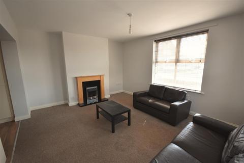 2 bedroom flat to rent, Frederick Street North, Meadowfield